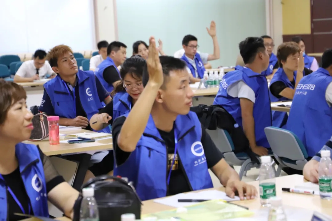 億合門窗2020年7月新商特訓(xùn)營(yíng)圓滿收官|(zhì)劍已佩妥，出鞘吧！億合人